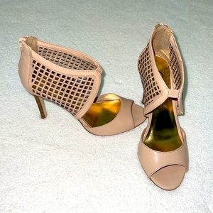 Like new, Jessica Simpson heels